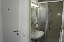 Otel Donaustadt Kagran - At Metro U1 3*